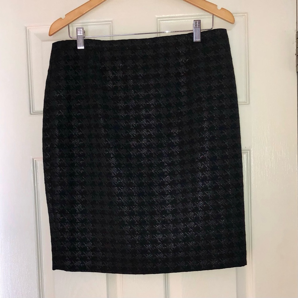Grace Element, size 12 black metallic houndstooth pencil skirt